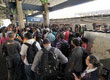 Usuários lotam estação central do metrô, em Belo Horizonte