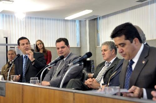 Parlamentares defenderam a integração das polícias