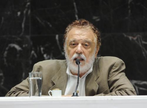 O professor Theôtonio dos Santos disse que os militares serviram aos interesses da elite brasileira