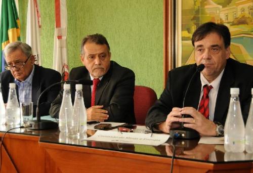 Deputados querem explicação sobre a exploração das águas de Caxambu e as providências para preservar o aquífero da cidade - Foto:Lia Priscila