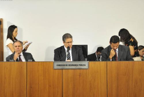 Deputados analisam proposições e aprovam três audiências públicas