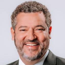 Mário Henrique Caixa