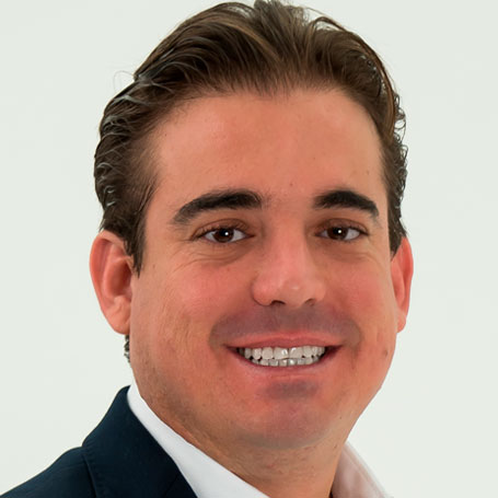 Adriano Alvarenga