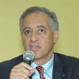 DEPUTADO ROBERTO CARVALHO